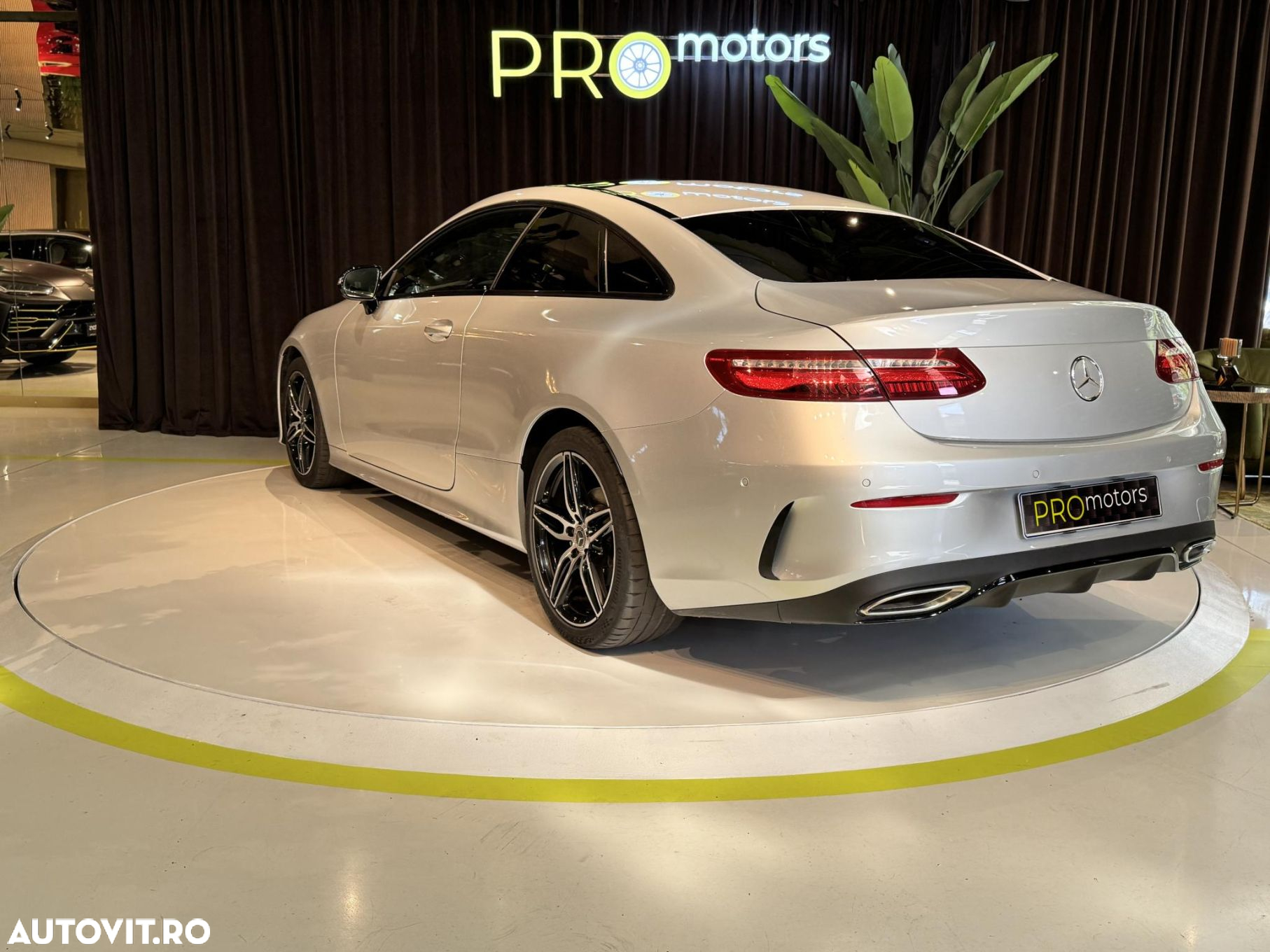 Mercedes-Benz E 200 Coupe 9G-TRONIC AMG Line - 7