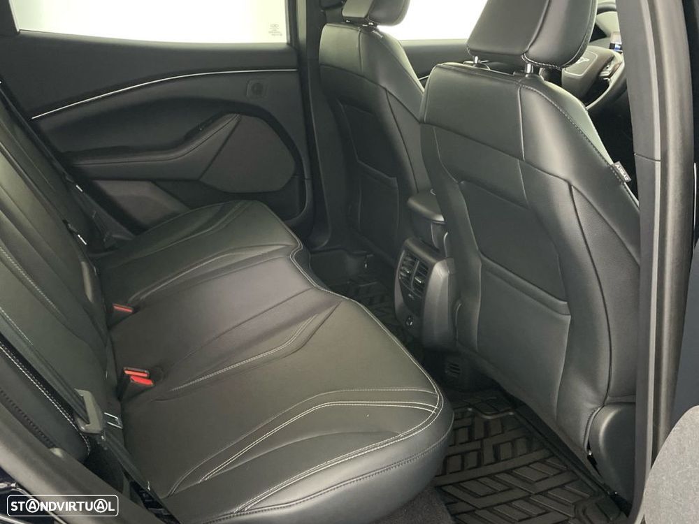 Ford Mustang Mach-E 75.7 kWh Base - 24