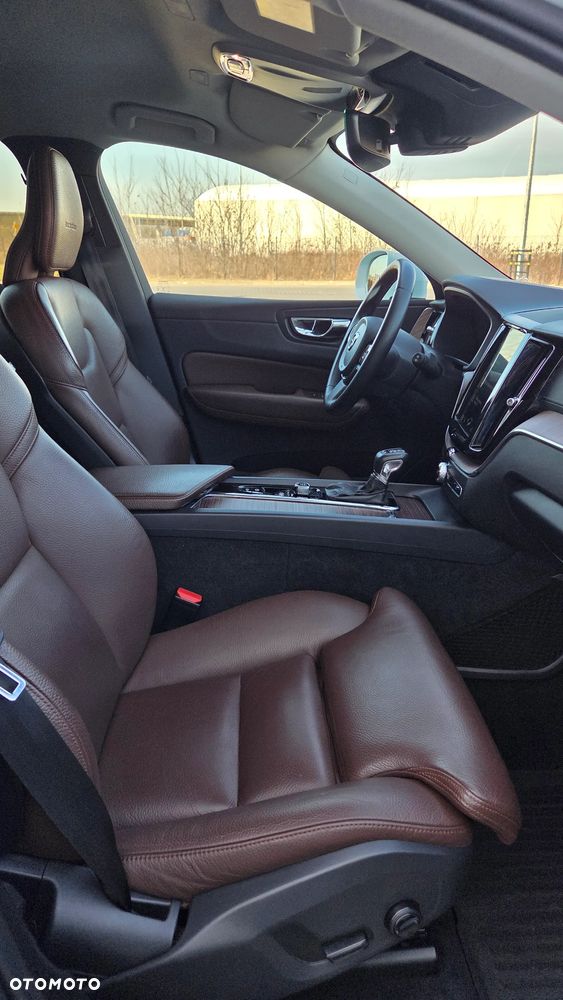 Volvo XC 60 T4 Inscription - 22