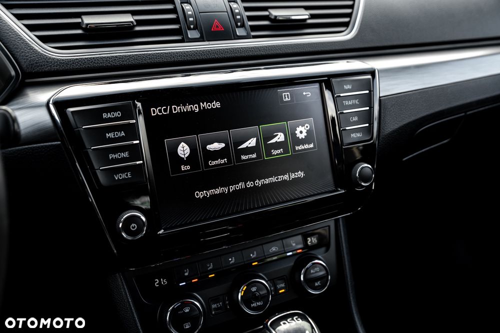 Skoda Superb 2.0 TDI 4x4 L&K DSG - 34
