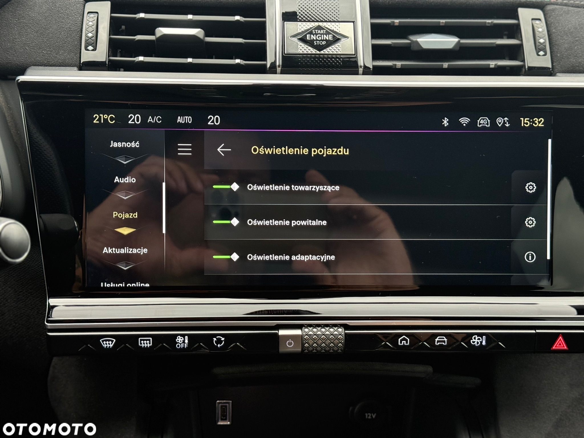 DS Automobiles DS 7 Crossback 1.6 E-Tense Performance Line + - 32