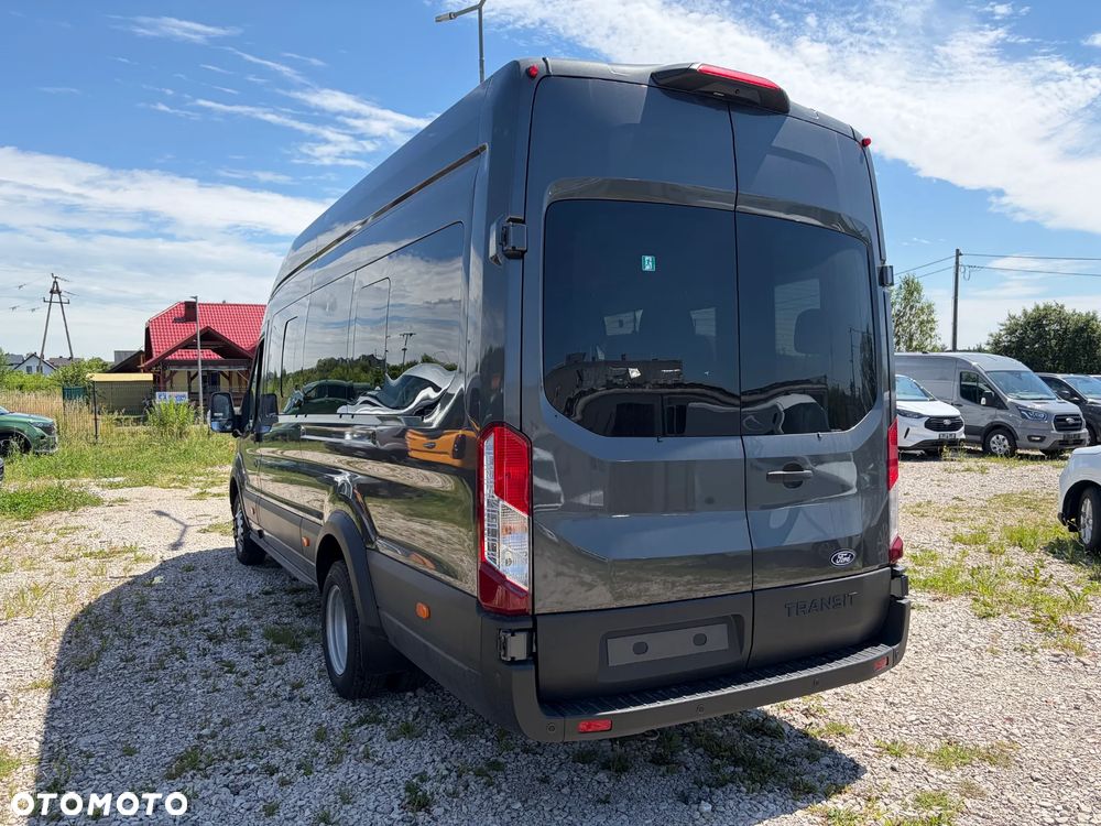 Ford Transit L2H3 Limited - 7