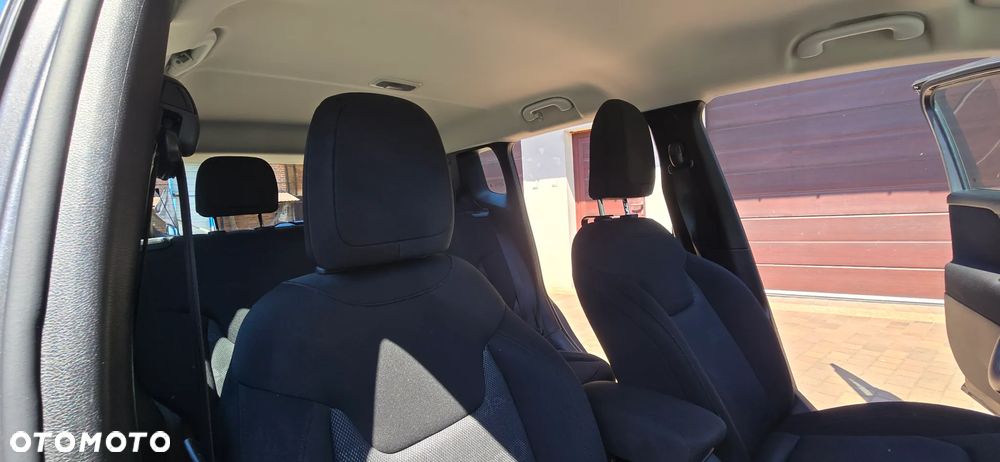 Jeep Renegade - 7