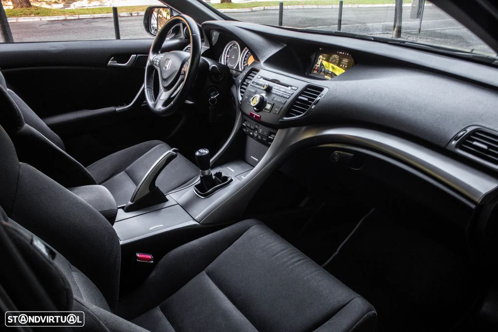 Honda Accord Tourer 2.2 i-DTEC Elegance - 22