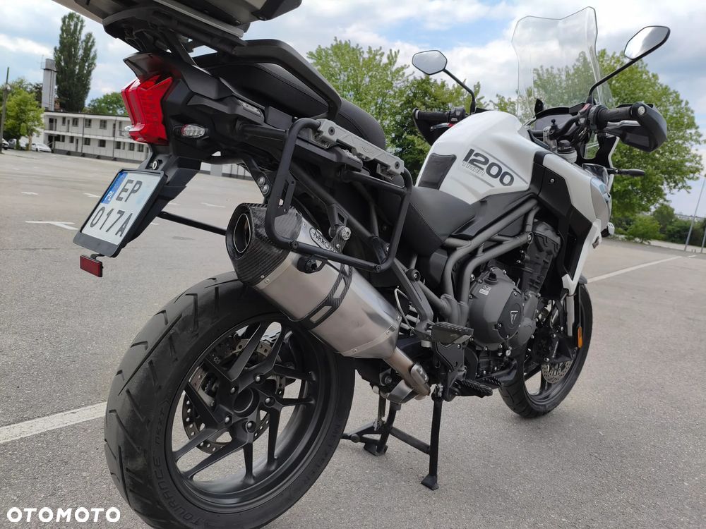 Triumph Tiger - 4