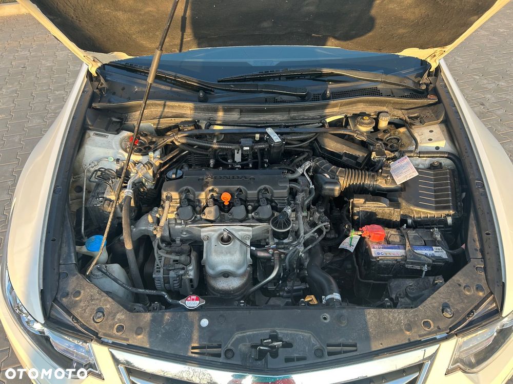 Honda Accord 2.0 Elegance - 20