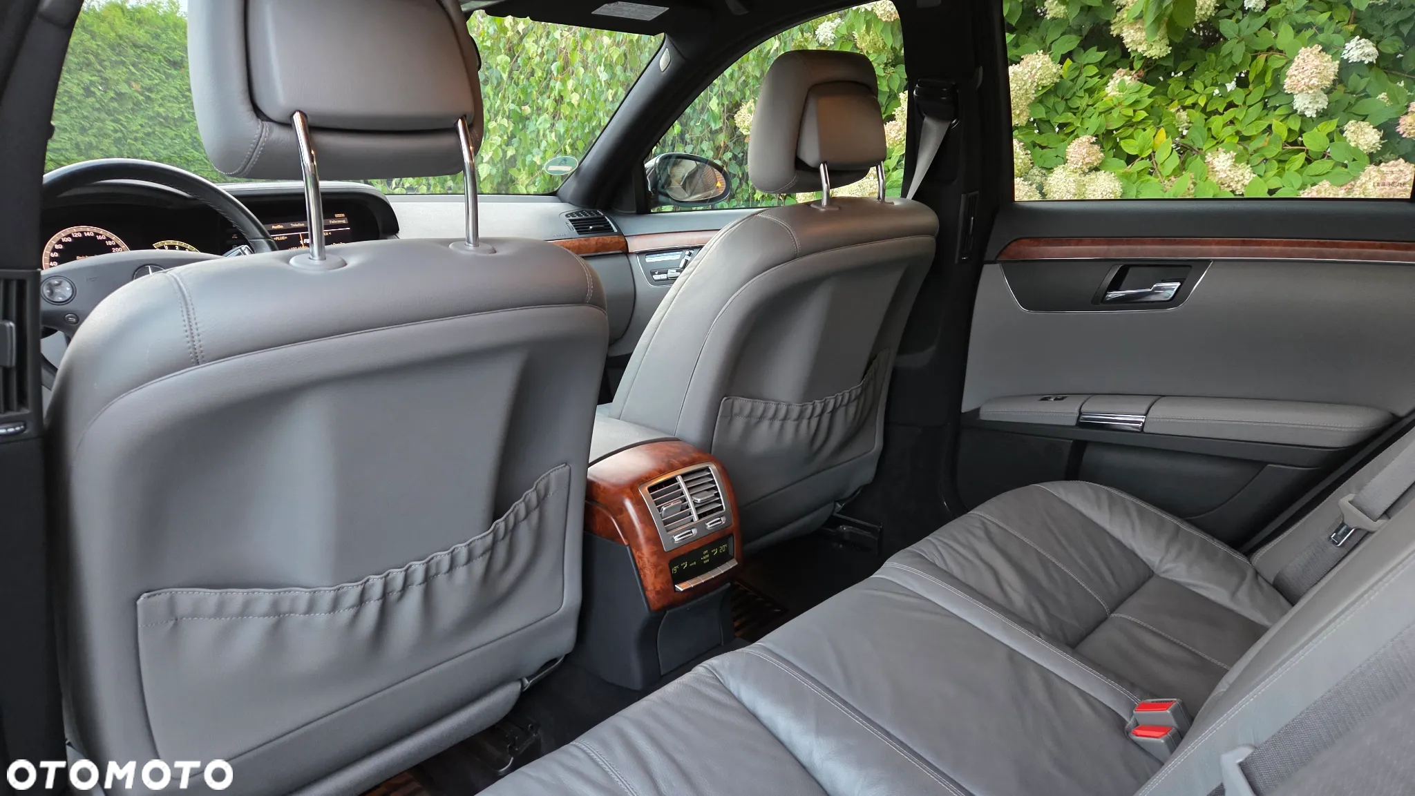 Mercedes-Benz Klasa S 320 CDI DPF 7G-TRONIC - 39