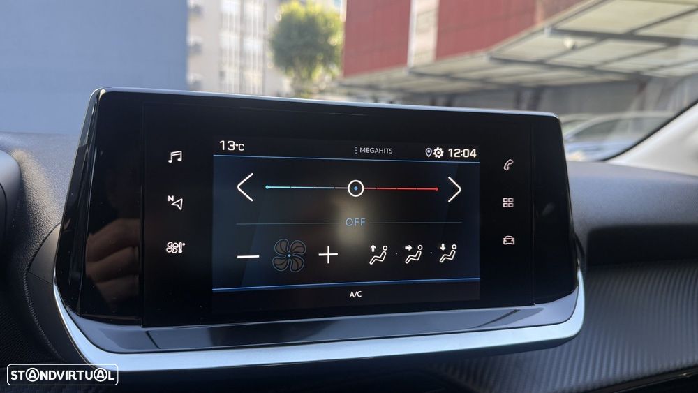 Peugeot 208 1.2 PureTech Active Pack - 34