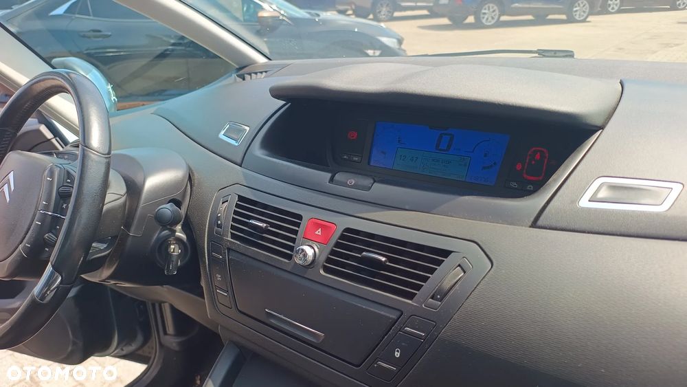 Citroën C4 Picasso 1.6 VTi SX - 19