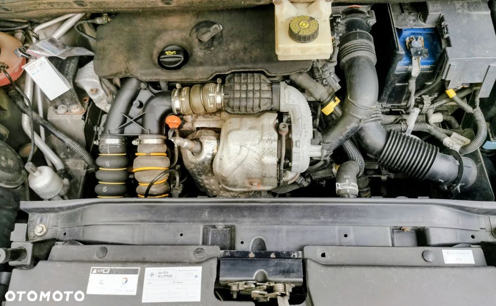 Citroën C4 Picasso 1.6 HDi FAP Exclusive - 17