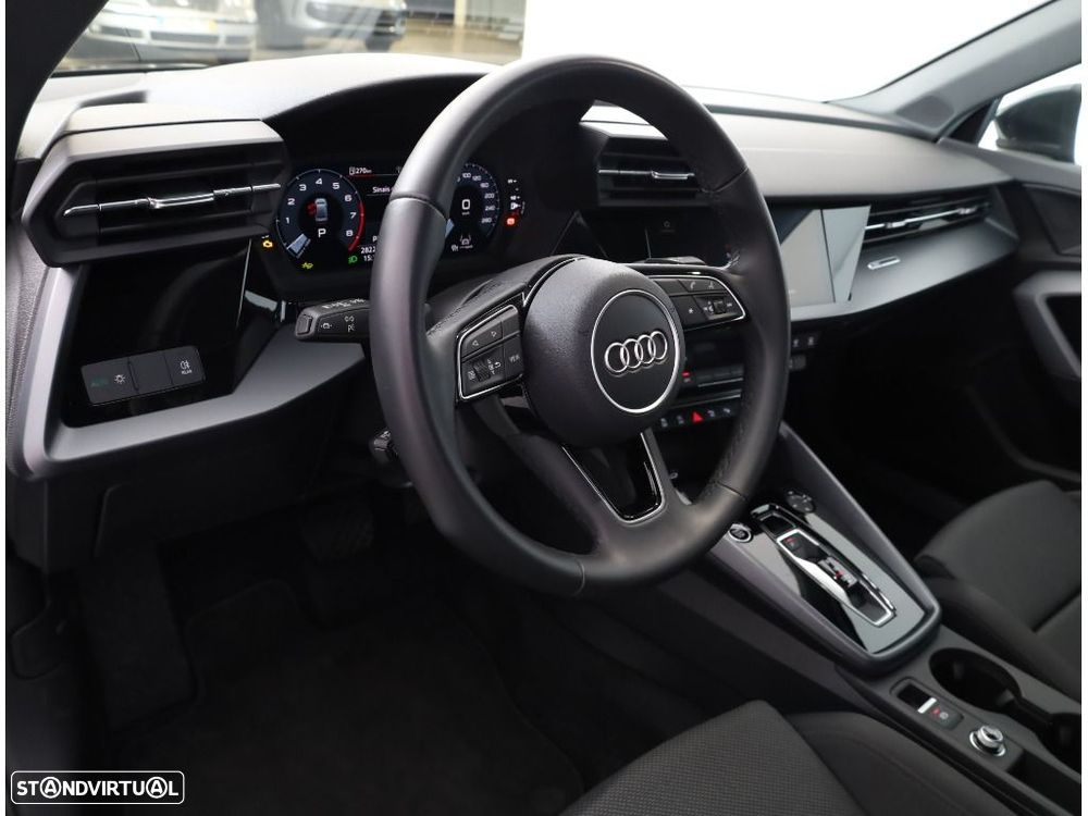 Audi A3 Limousine 30 TFSI Advanced S tronic - 9
