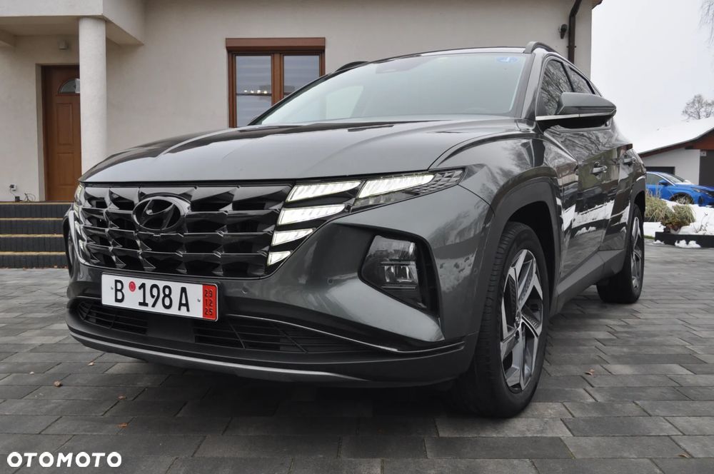 Hyundai Tucson 1.6 T-GDi HEV Platinum 2WD - 16