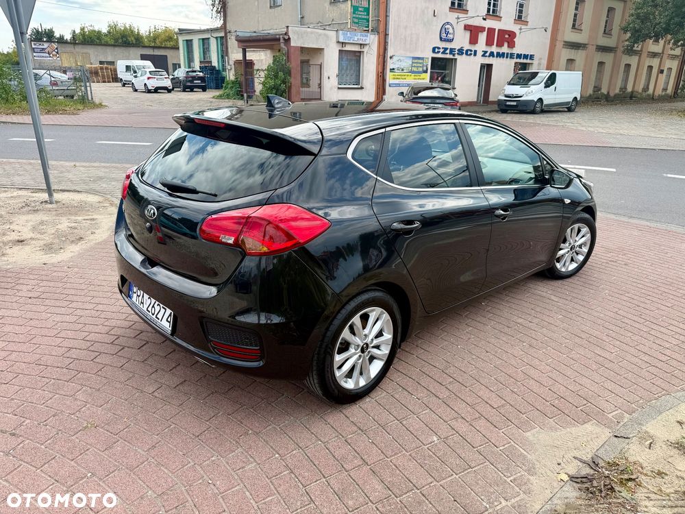 Kia Ceed 1.4 CVVT Dream-Team Edition - 5