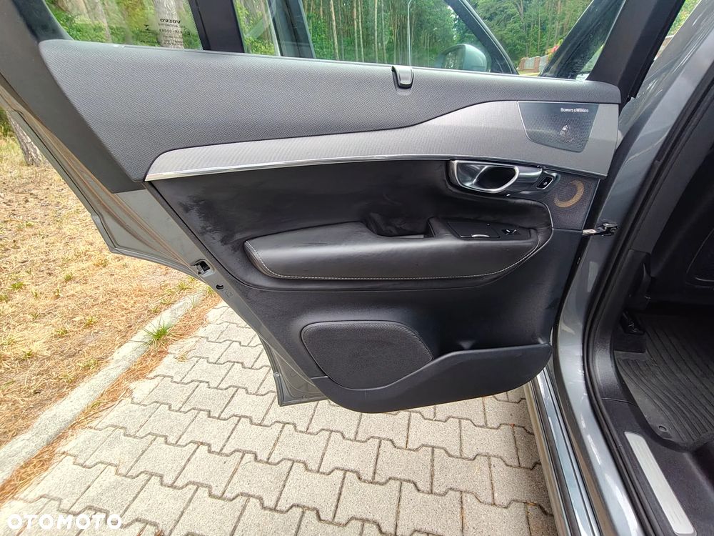 Volvo XC 90 T8 AWD Plug-In Hybrid Inscription 7os - 22