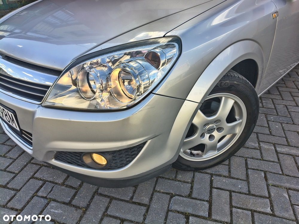 Opel Astra 1.6 Style - 12