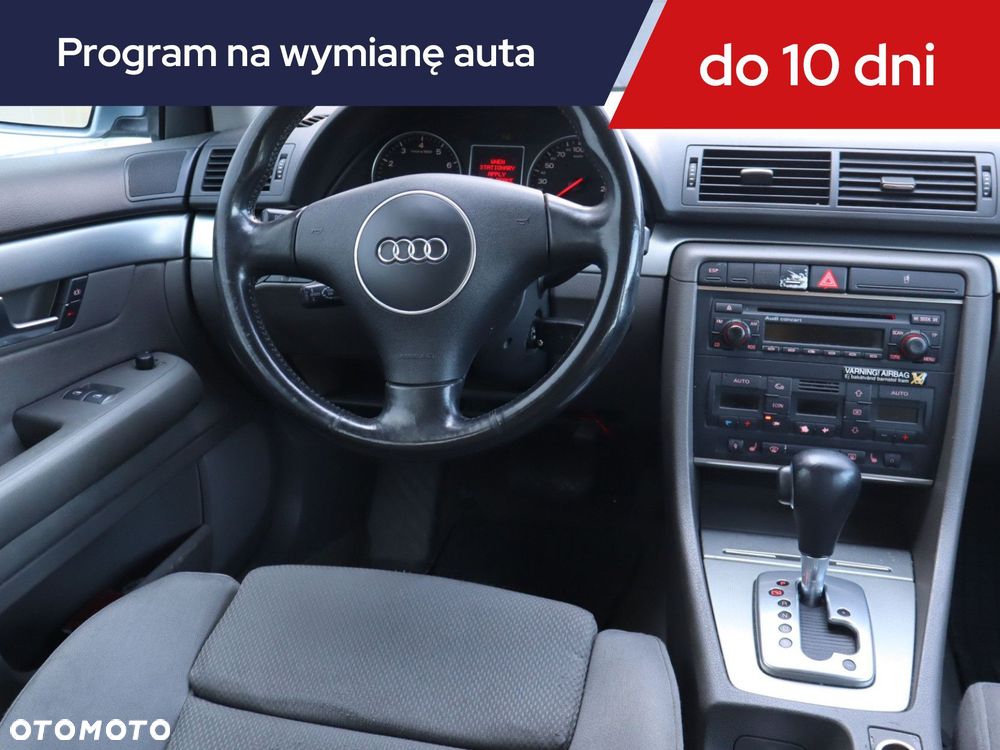 Audi A4 Avant - 9