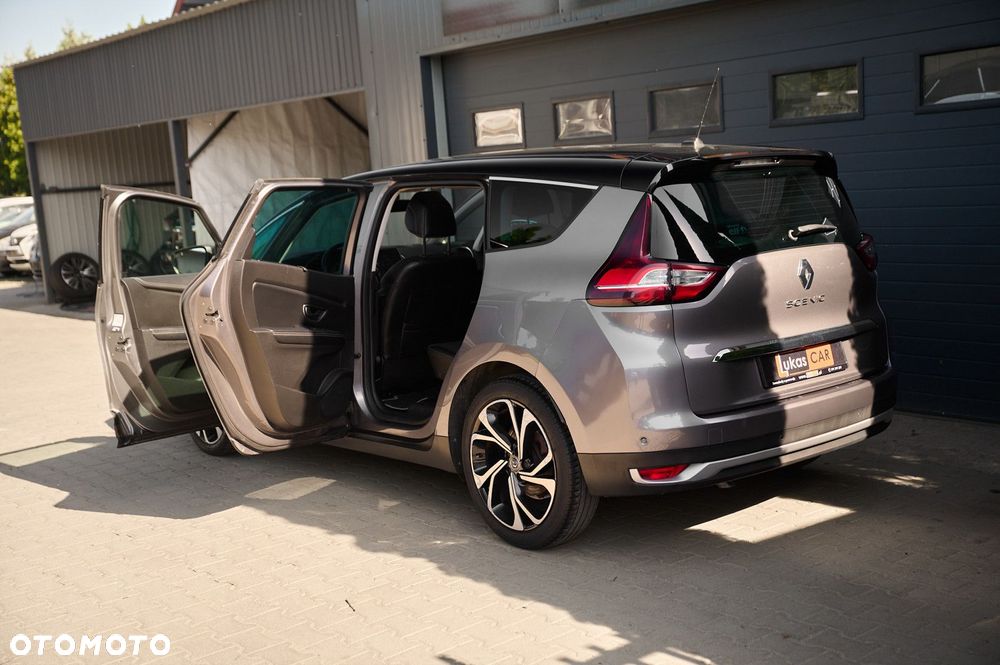 Renault Grand Scenic - 39