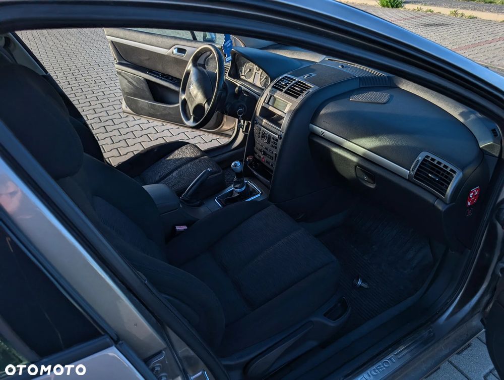 Peugeot 407 1.8 Presence - 15