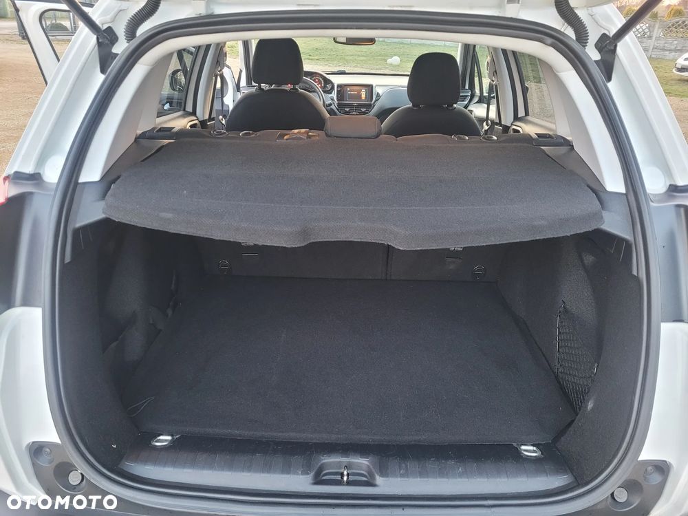 Peugeot 2008 PureTech 82 Signature - 17