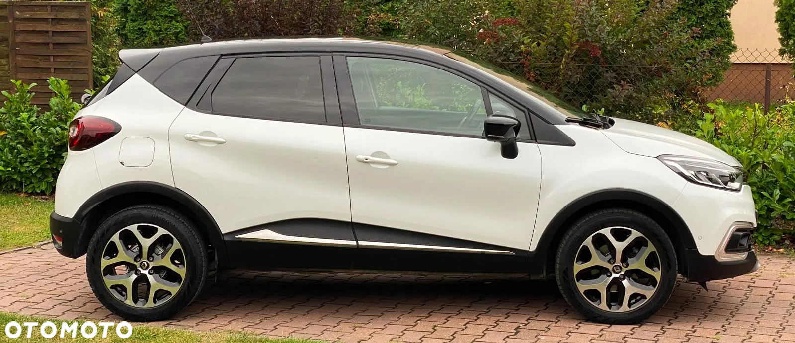Renault Captur 1.5 dCi Intens EDC - 6