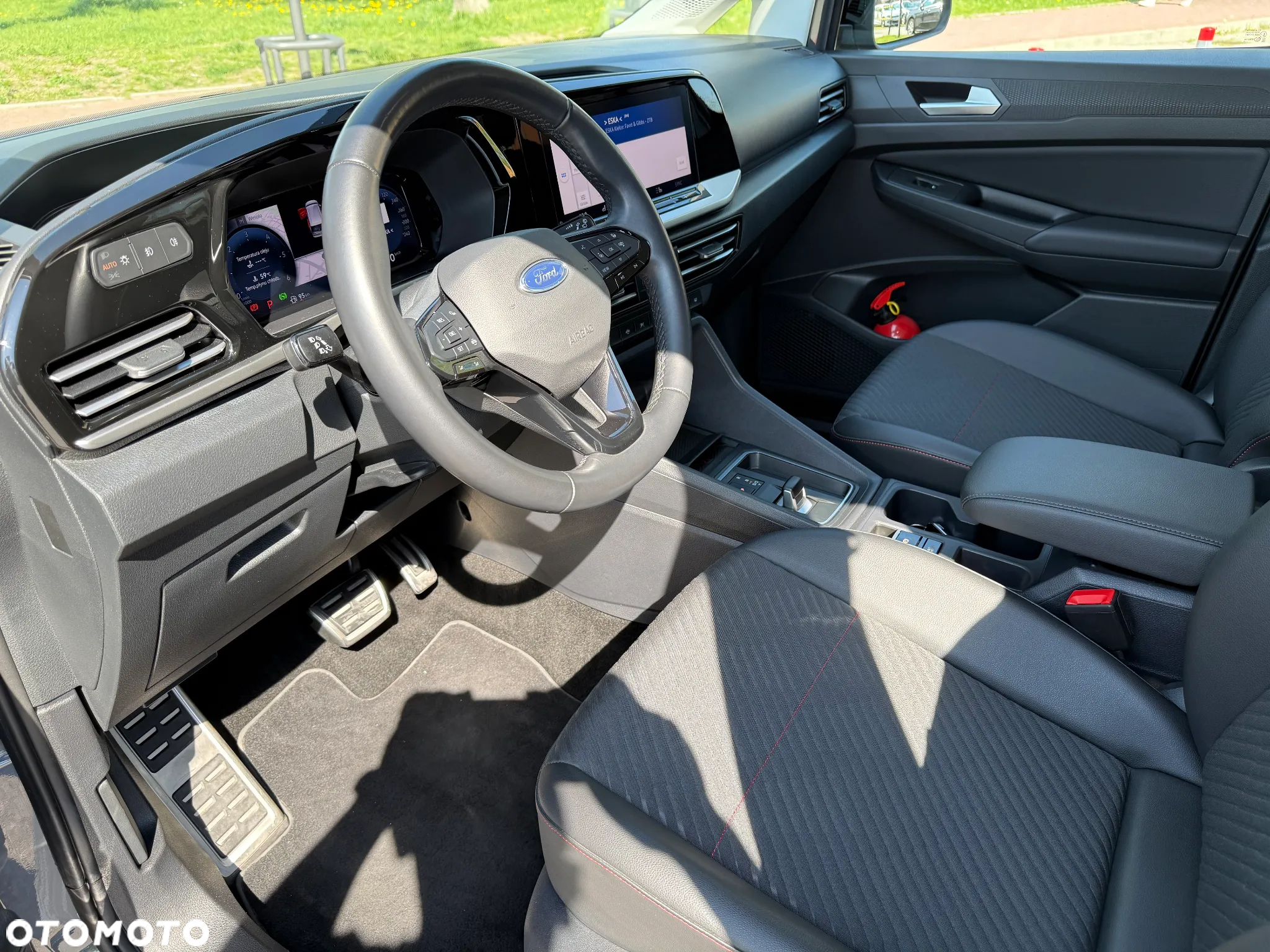 Ford Tourneo Connect - 9