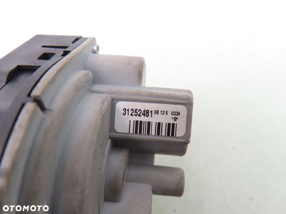 STACYJKA WKŁADKI VOLVO C30 31252481 - 8