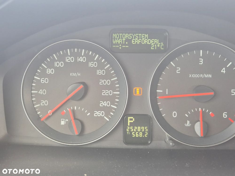 Volvo V50 - 30