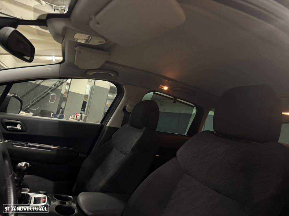 Peugeot 3008 1.6 HDi Sport 130g - 25