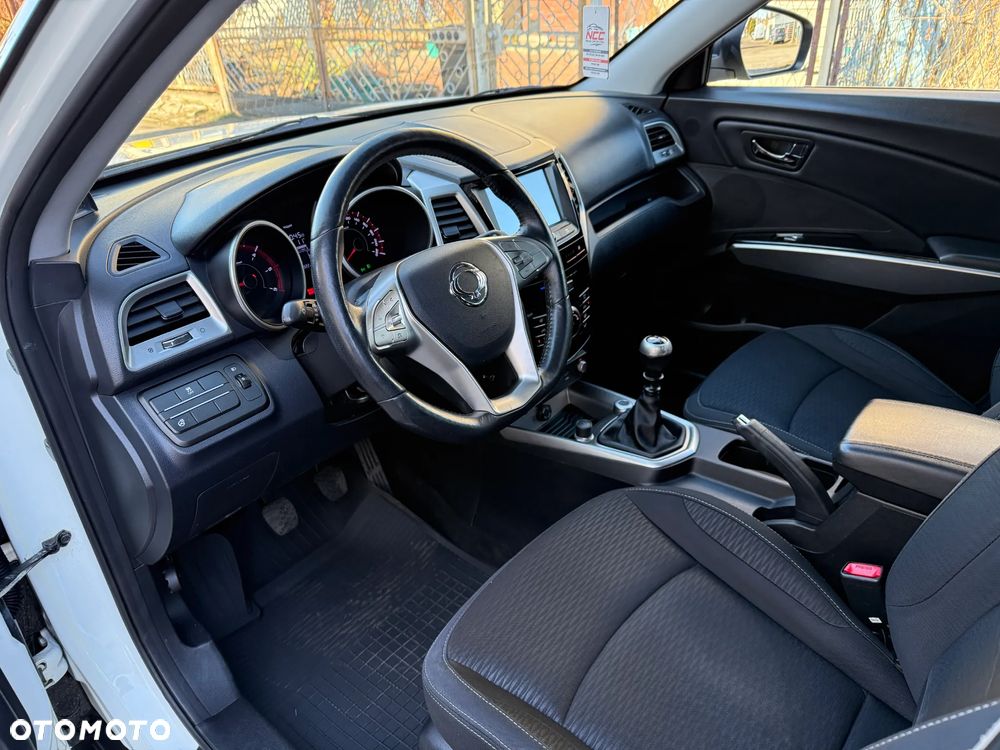 SsangYong/KGM Tivoli 1.6 D Onyx - 13
