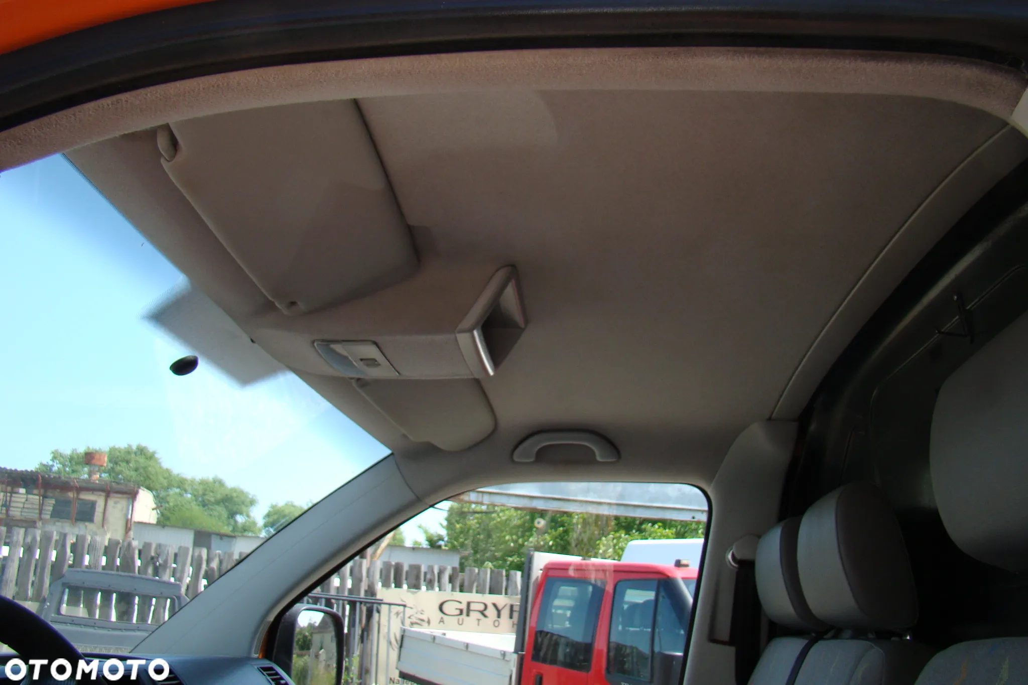 Volkswagen Transporter - 13