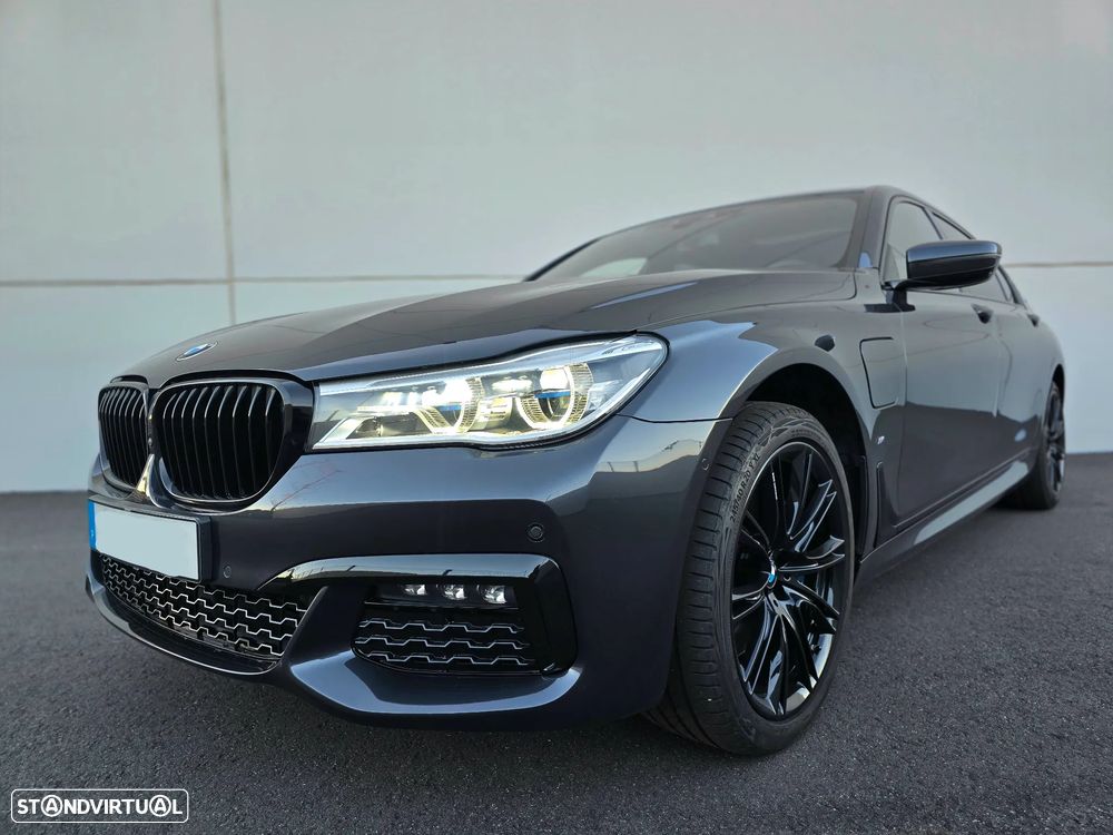 BMW 740 Le xDrive iPerformance Pack M - 2
