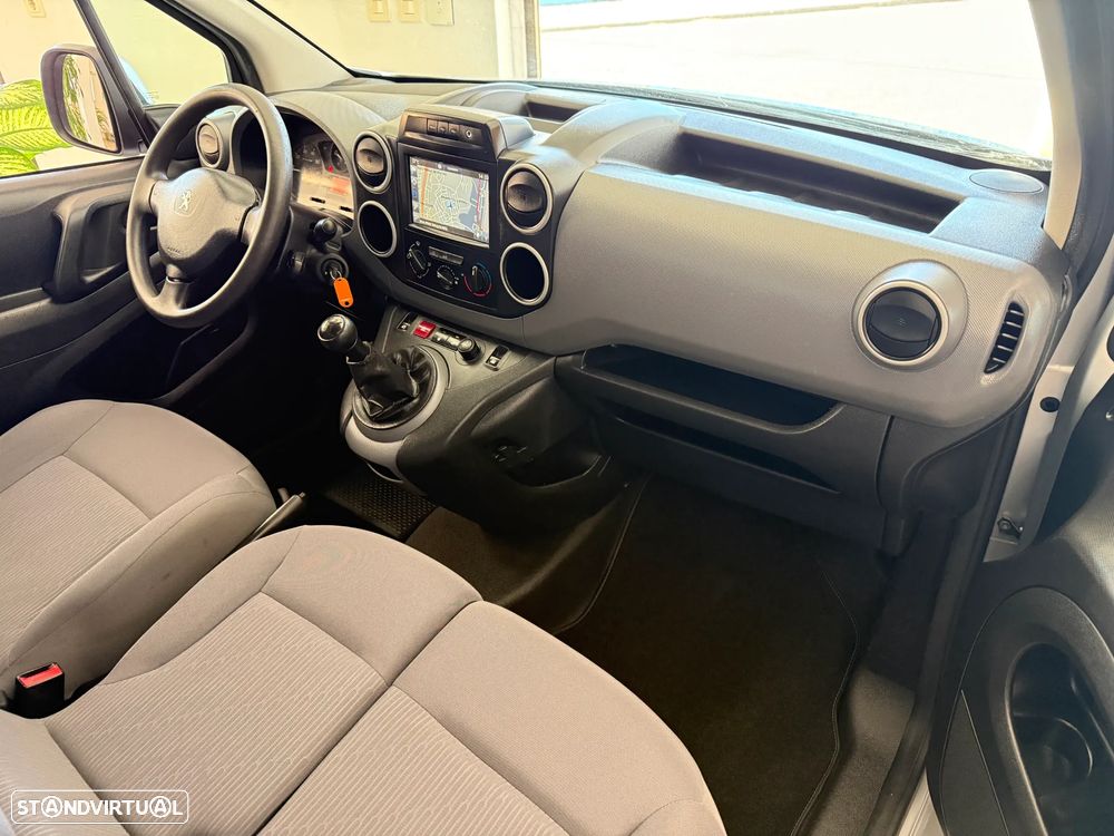 Peugeot Partner - 11