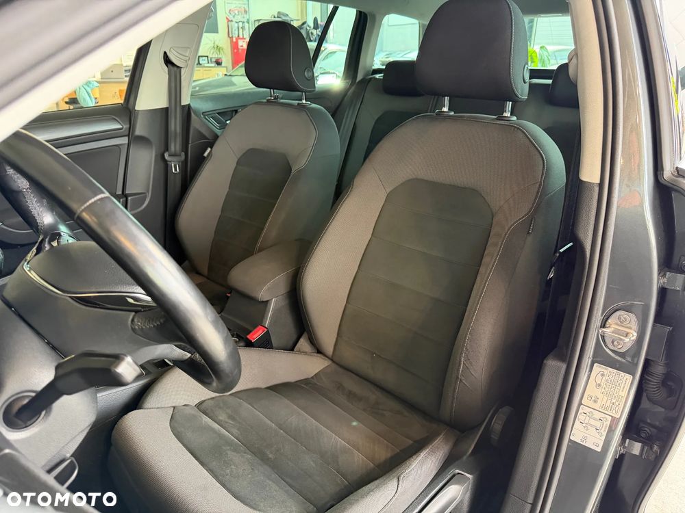 Volkswagen Golf 1.6 TDI BMT Comfortline - 12