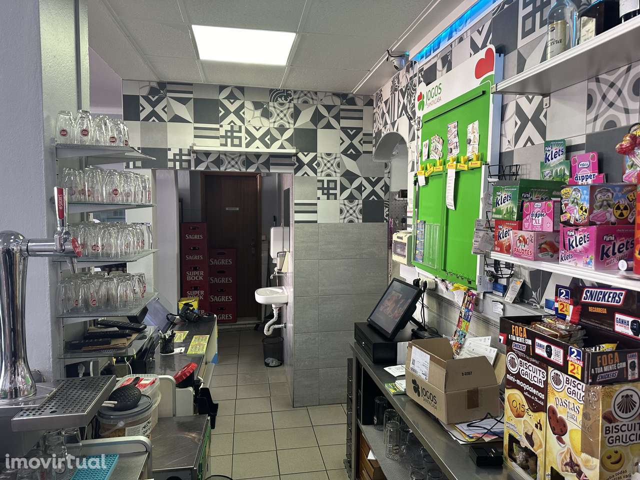 Café Snack Bar totalmente equipado e em pleno funcionamento em Moura p - Grande imagem: 5/20