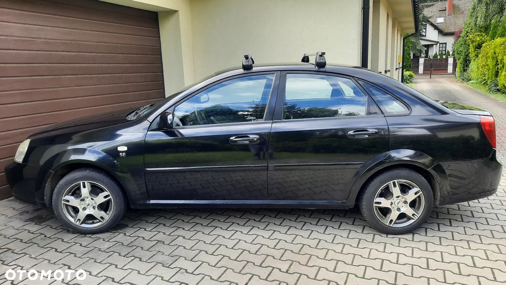 Chevrolet Lacetti - 1