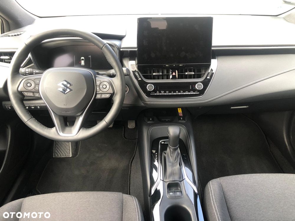 Suzuki Swace 1.8 Hybrid Premium Plus CVT - 19