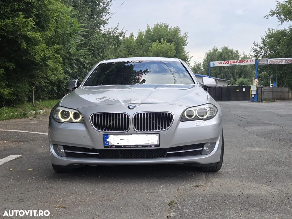 BMW Seria 5 ver-520d-efficientdynamics-edition - 2