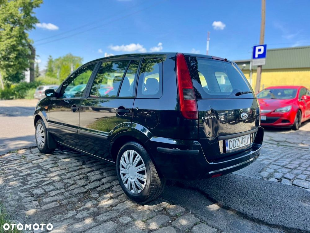 Ford Fusion - 6