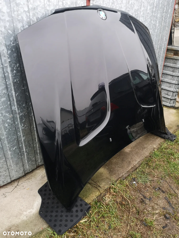MASKA POKRYWA SILNIKA BMW X3 E83 668 SCHWARZ 2
