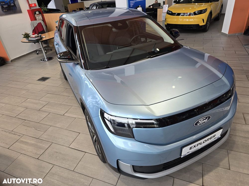 Ford Explorer Elektromotor mit Standard Range RWD 58kWh Style - 3