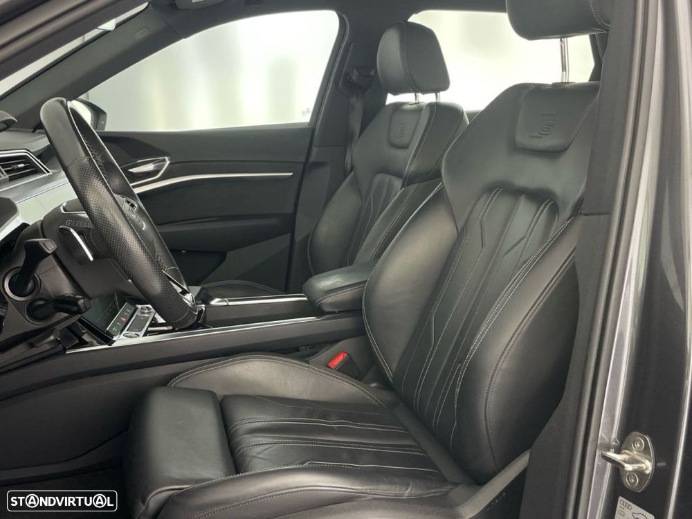 Audi e-tron 55 quattro S line - 19