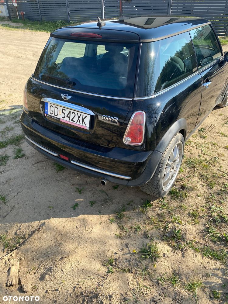 MINI Cooper Standard - 3