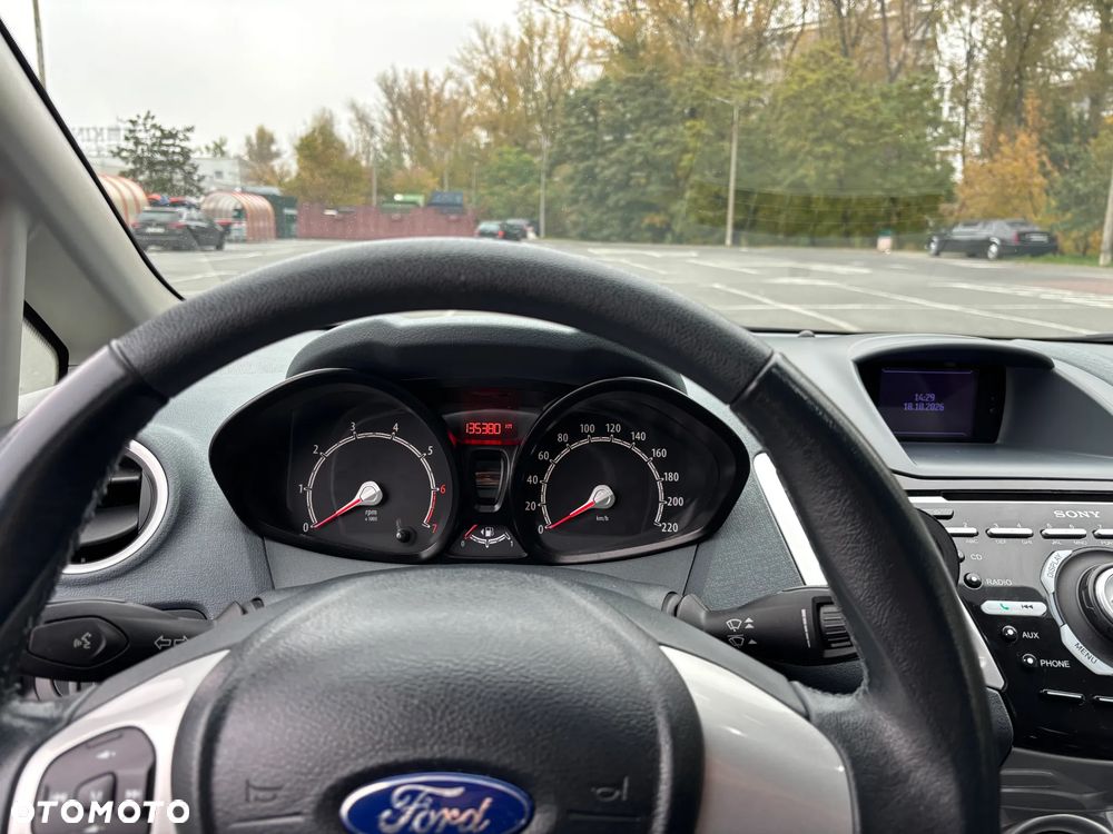 Ford Fiesta - 15