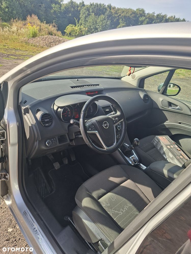 Opel Meriva - 6