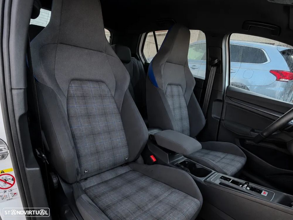 VW Golf 1.4 eHybrid OPF DSG GTE - 16