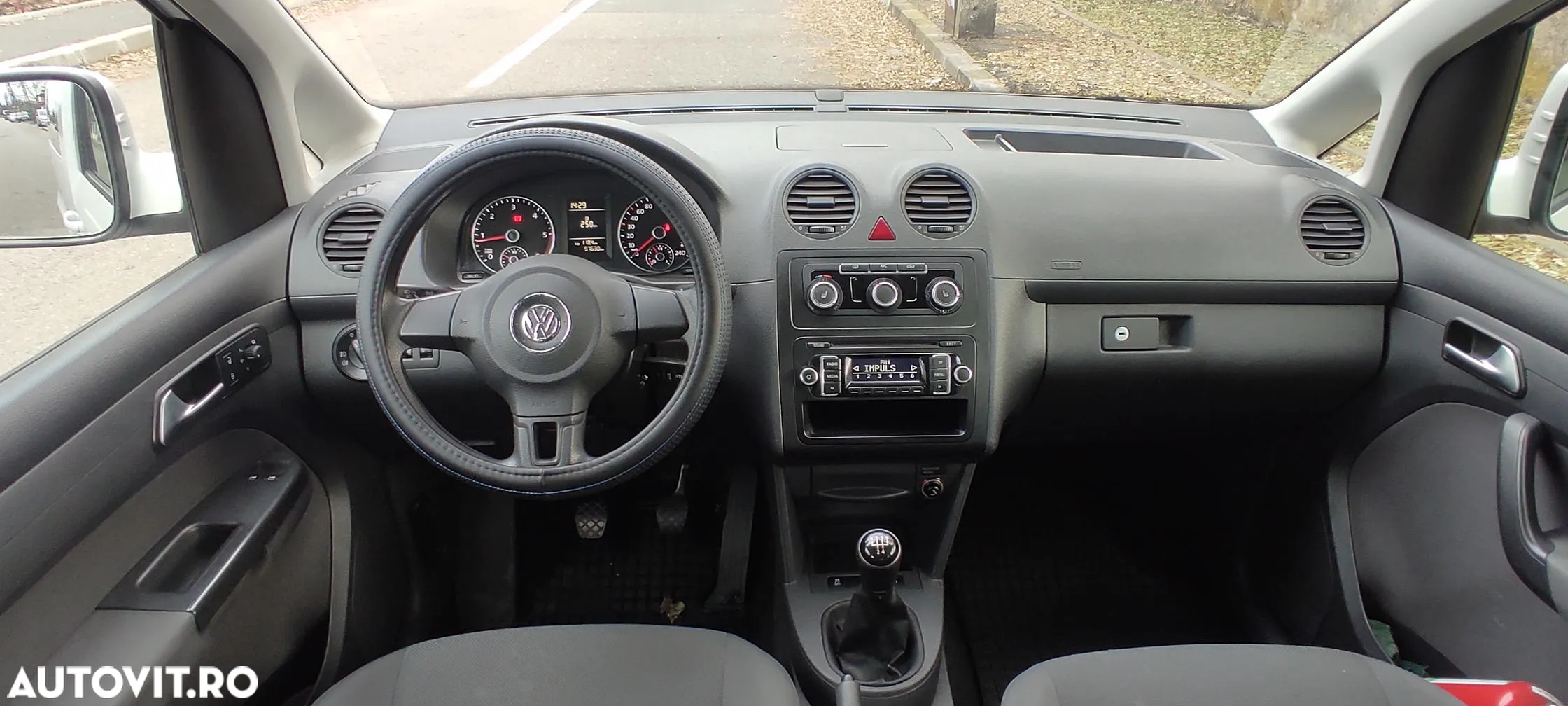 Volkswagen Caddy 1.6 TDI BlueMotion - 12
