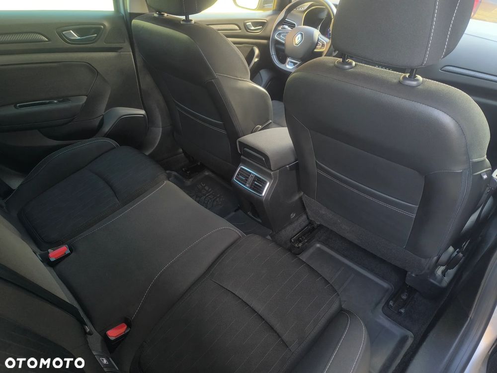 Renault Megane 1.3 TCe FAP Limited EDC - 24