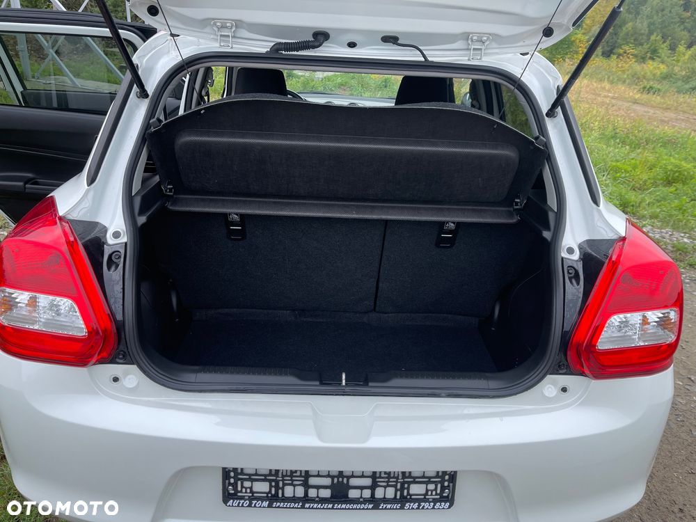 Suzuki Swift 1.2 Premium Plus - 11
