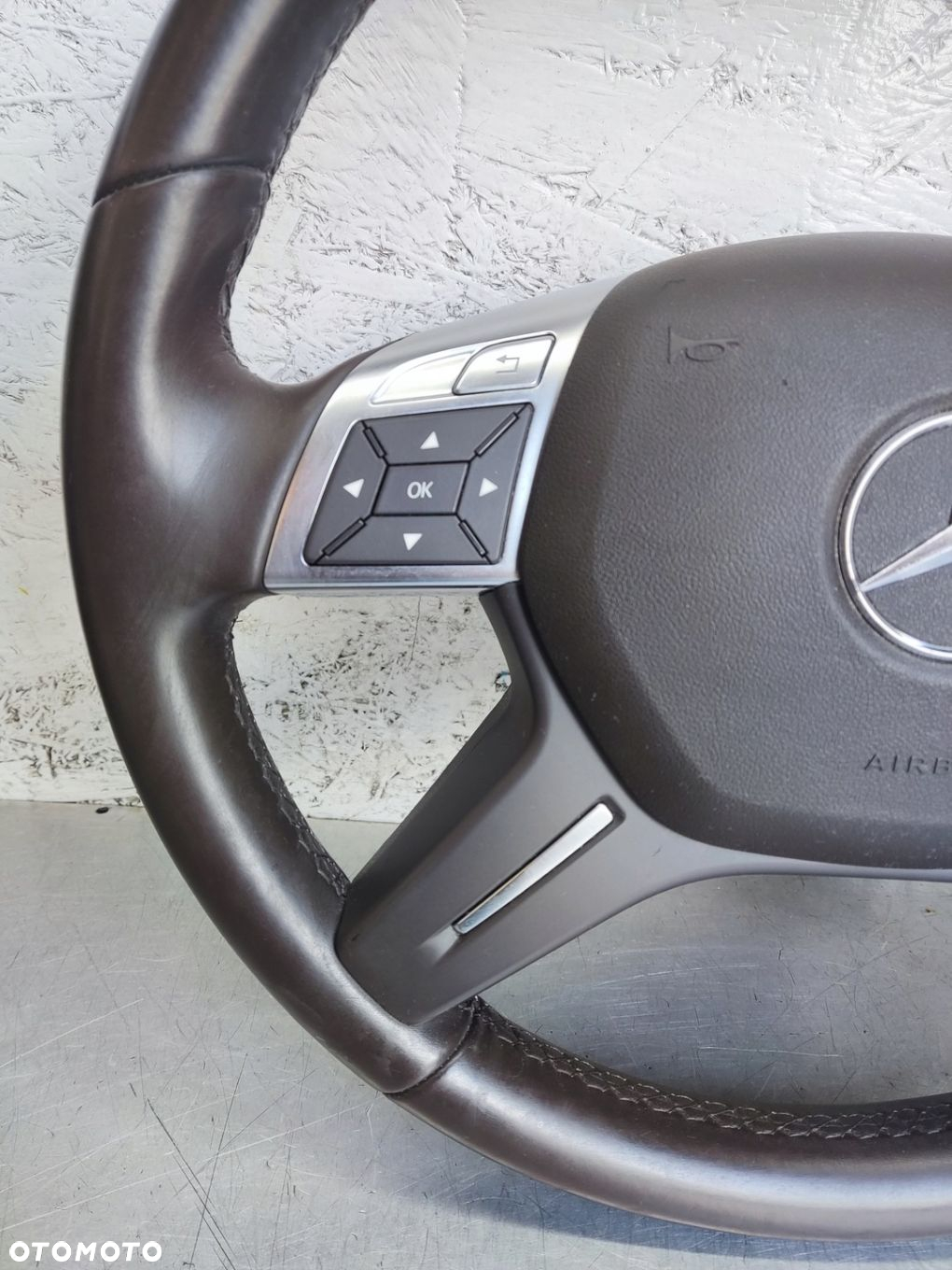 MERCEDES C W204 LIFT KIEROWNICA SKÓRA BRĄZOWA PODUSZKA - 14