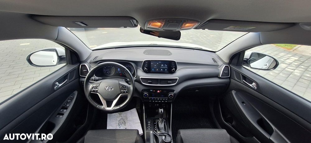 Hyundai Tucson 1.6 T-GDi 4WD 7DCT Style - 9